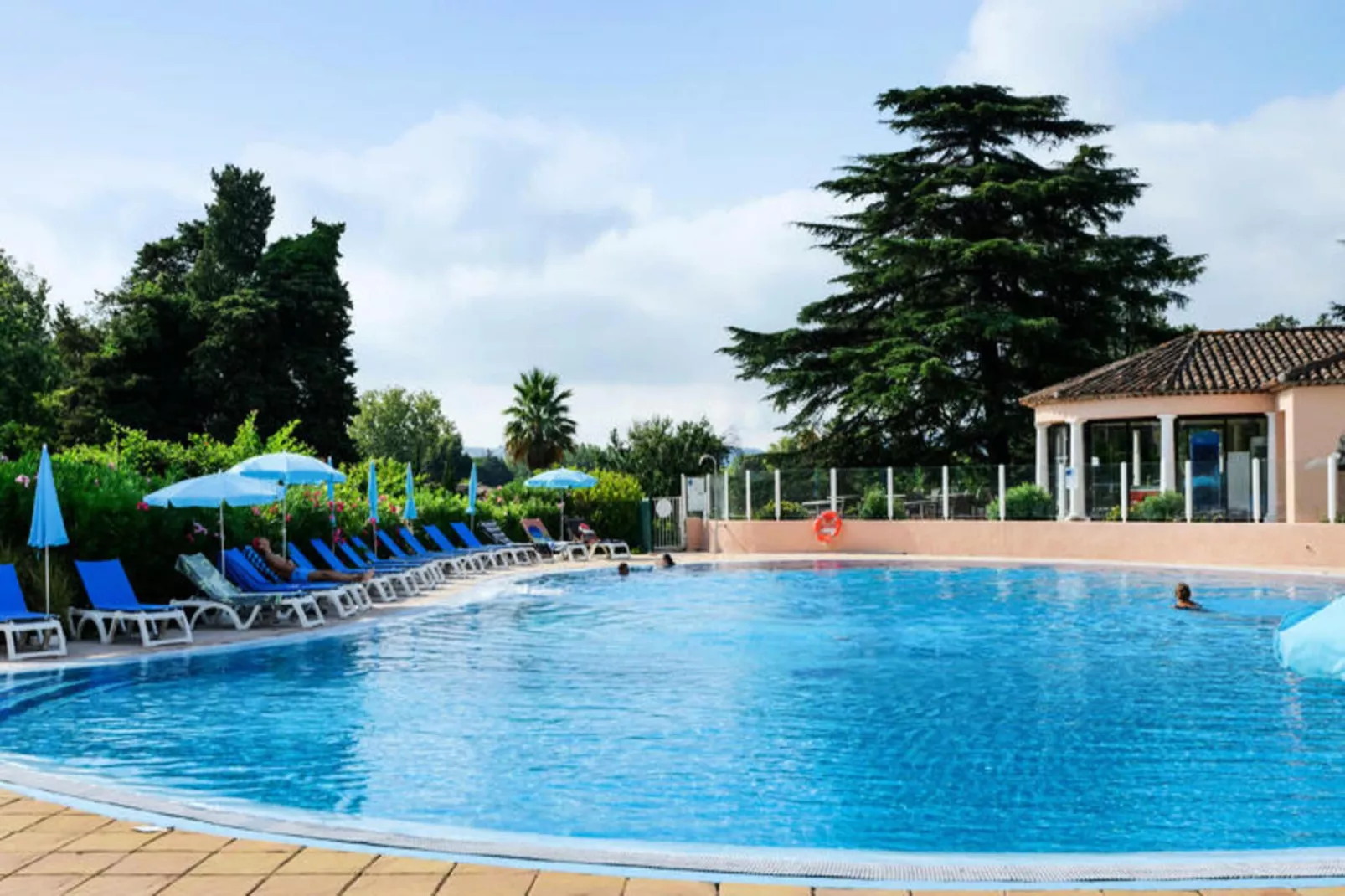 Résidence Les Parcs de Grimaud - maeva Home-Buitenkant zomer