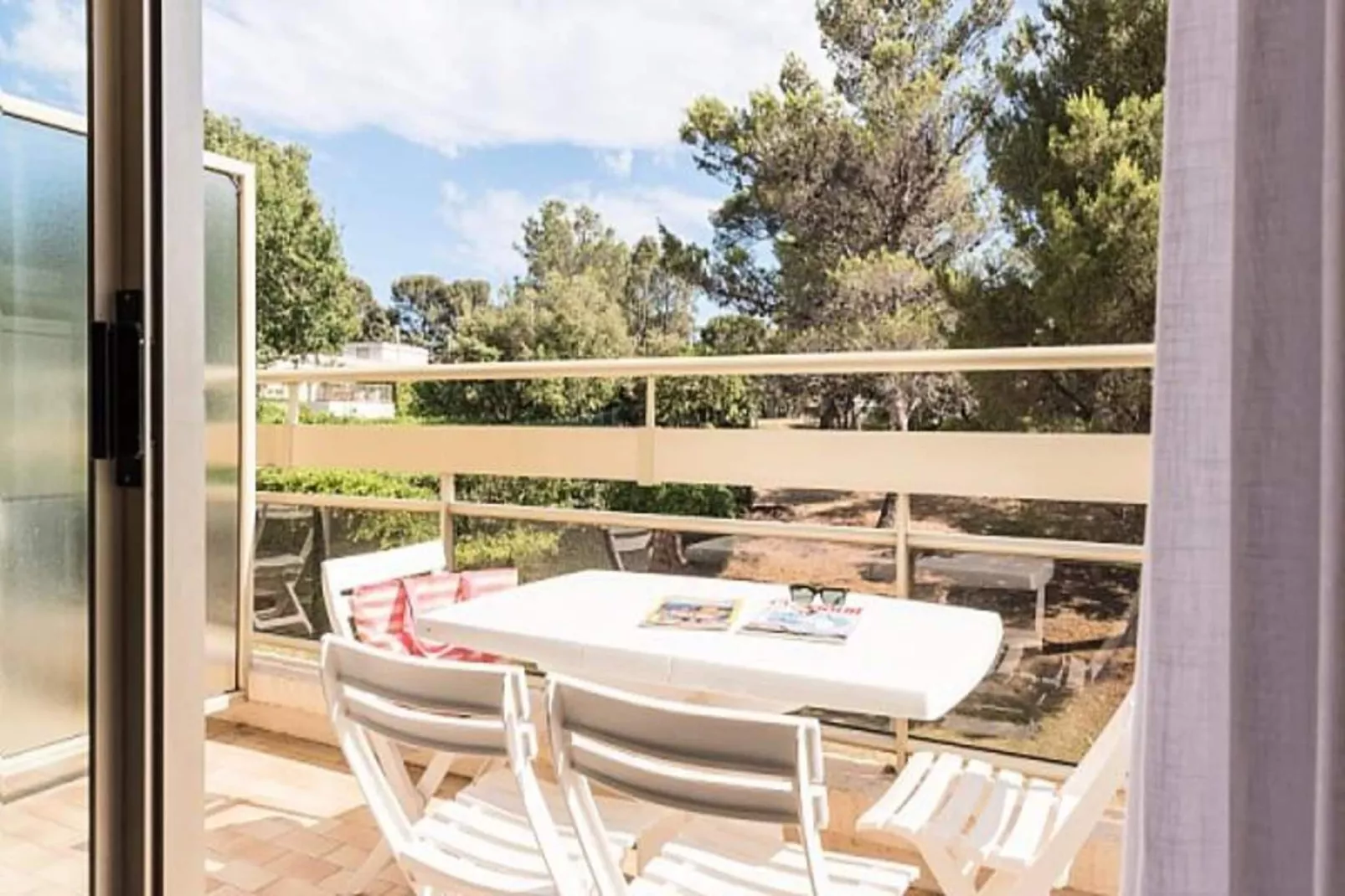Résidence Pierre & Vacances La Corniche d'Or-Terrasbalkon