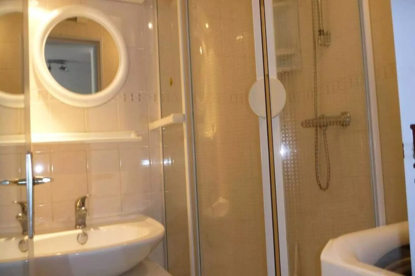 Résidence Villageoises I-Buitenkant zomer