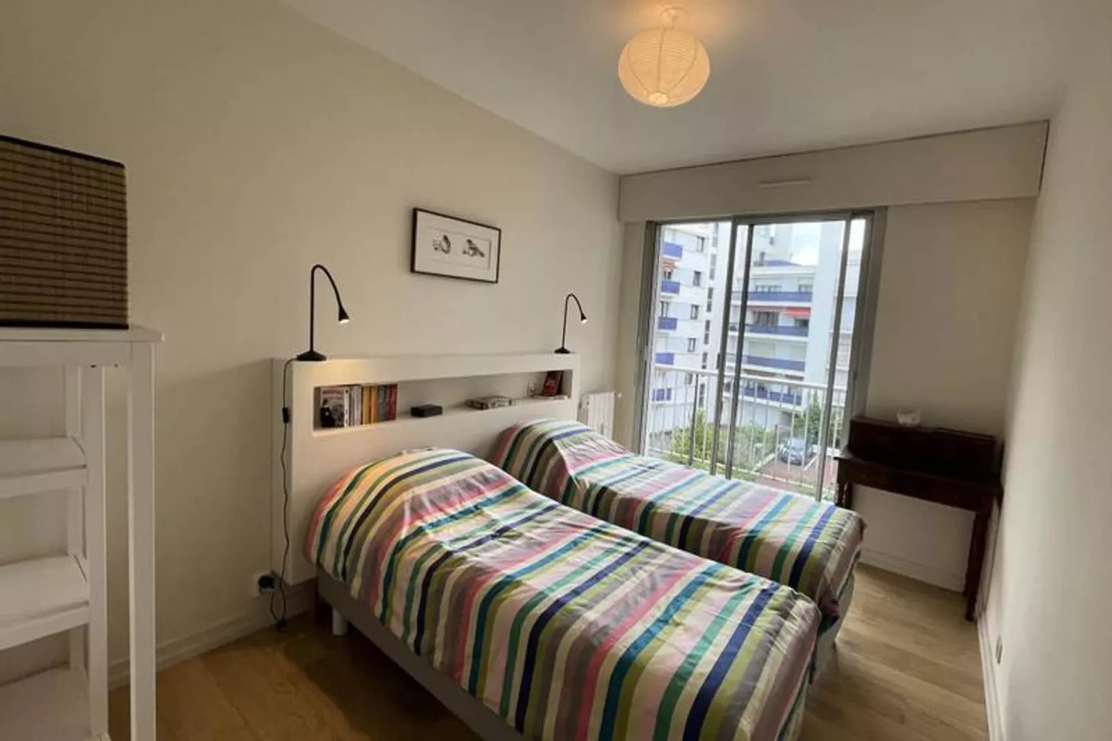 Superbe Appartement Avec Balcon, Garage, 3ch, &agrave; 5min De La Plage-Slaapkamer