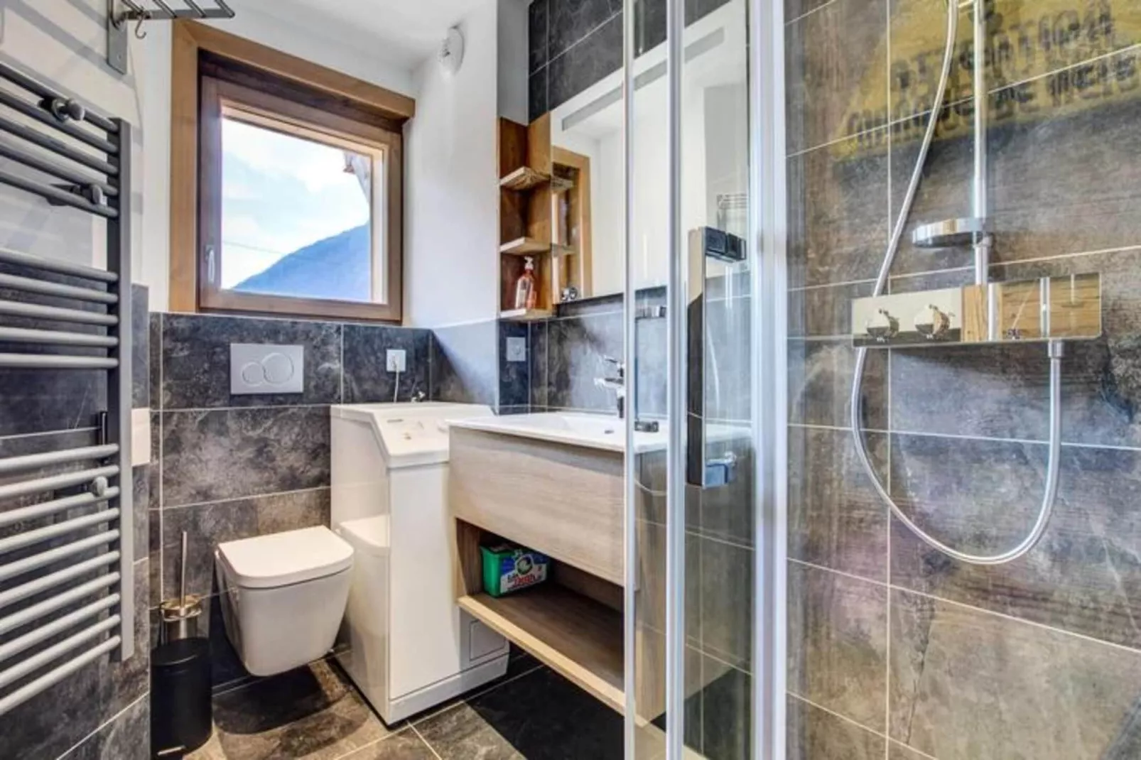 Résidence Frenes Blancs-Buitenkant zomer