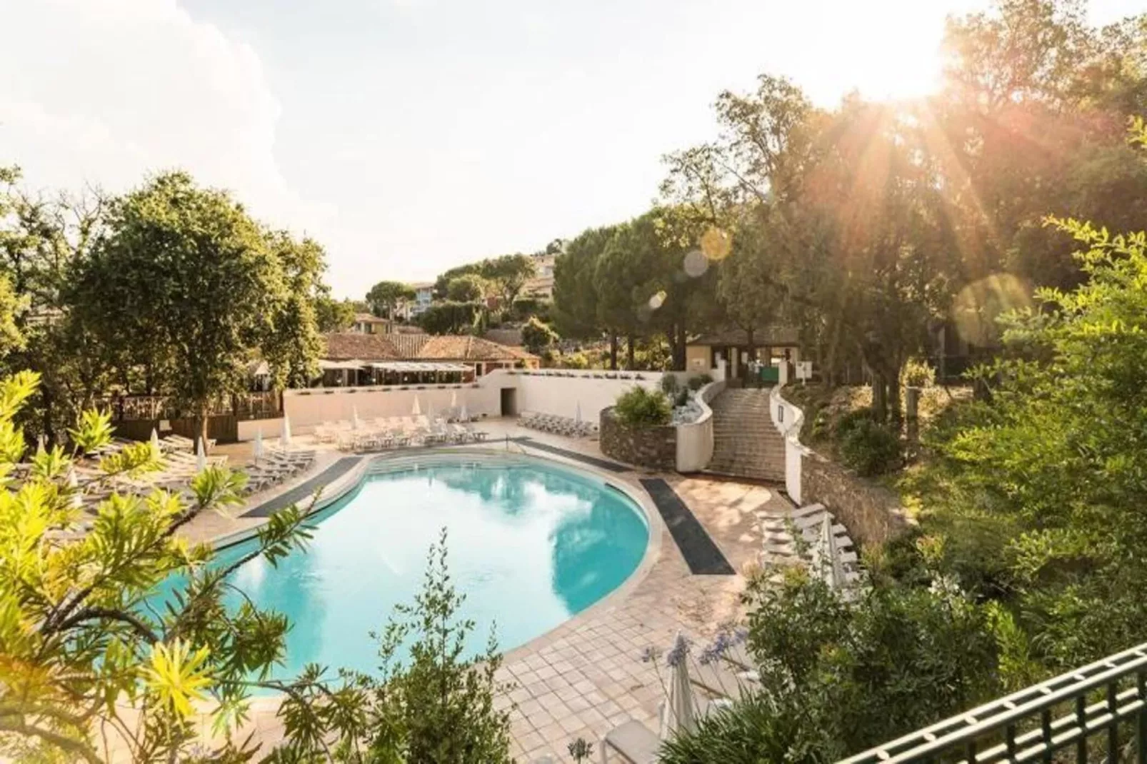 Les Appartements aux Restanques du Golfe de St Tropez - maeva Home-Buitenkant zomer