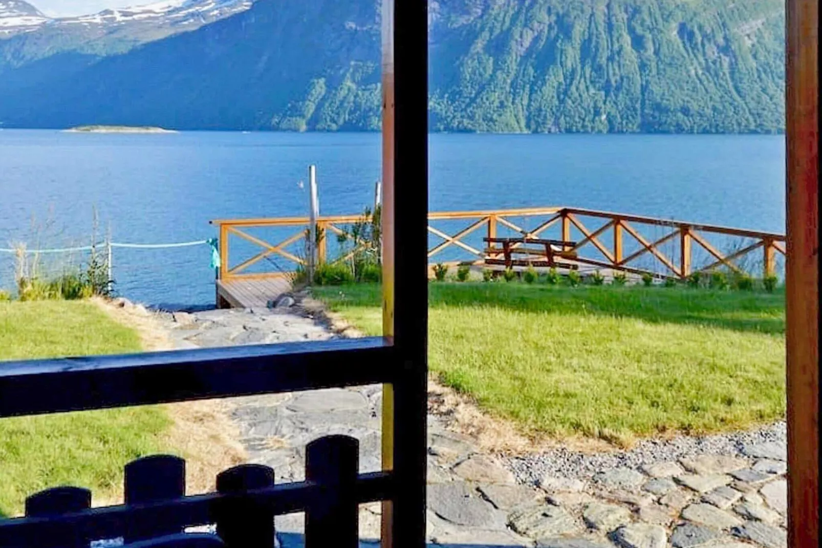 15 persoons vakantie huis in EIDSVÅG-Waterzicht