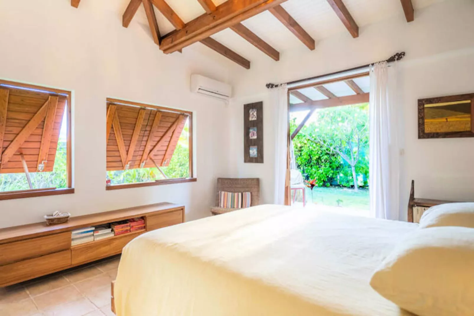 Villa Sereine-Image-tags.