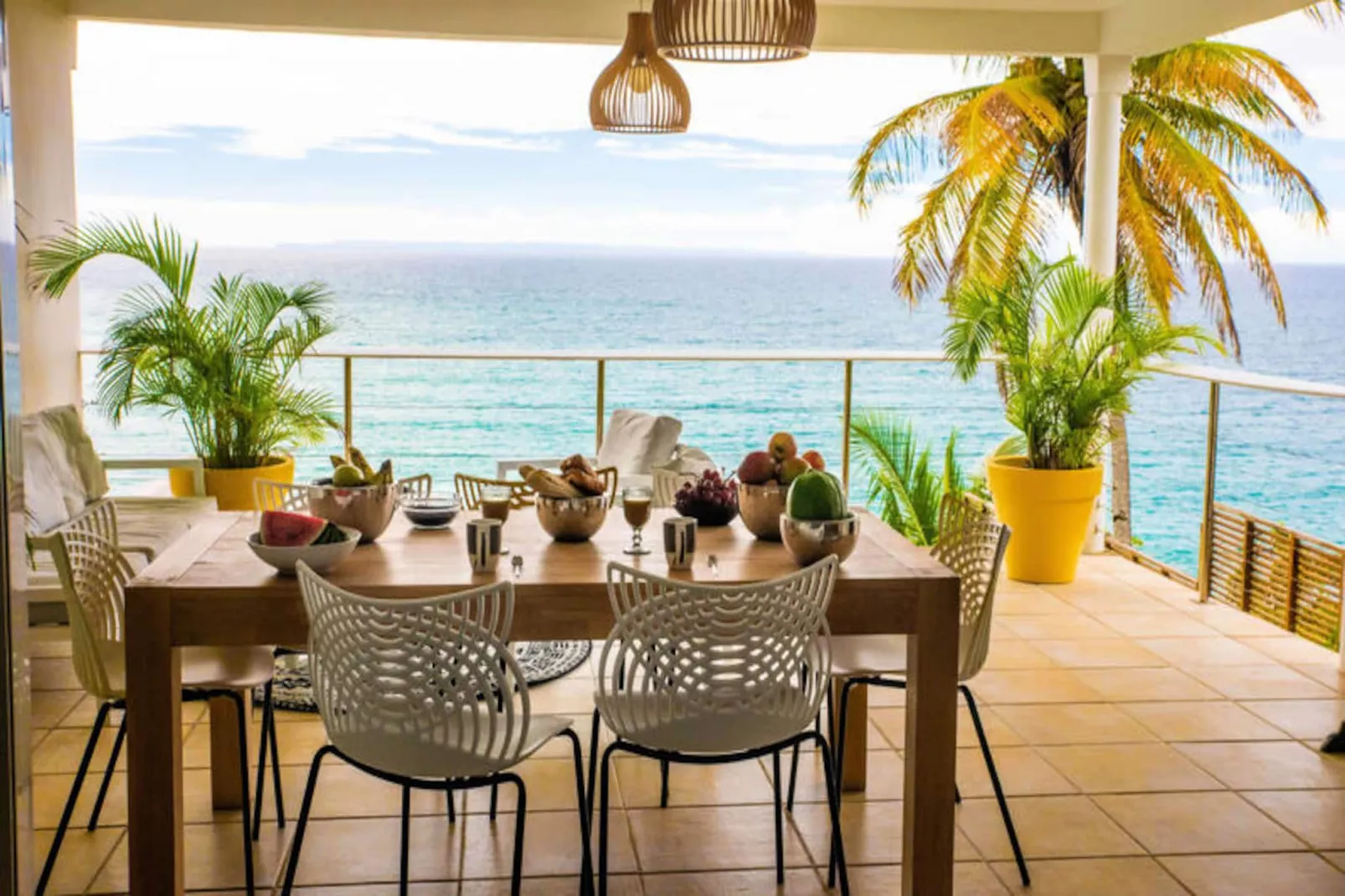 Villa Summer Forever-Image-tags.