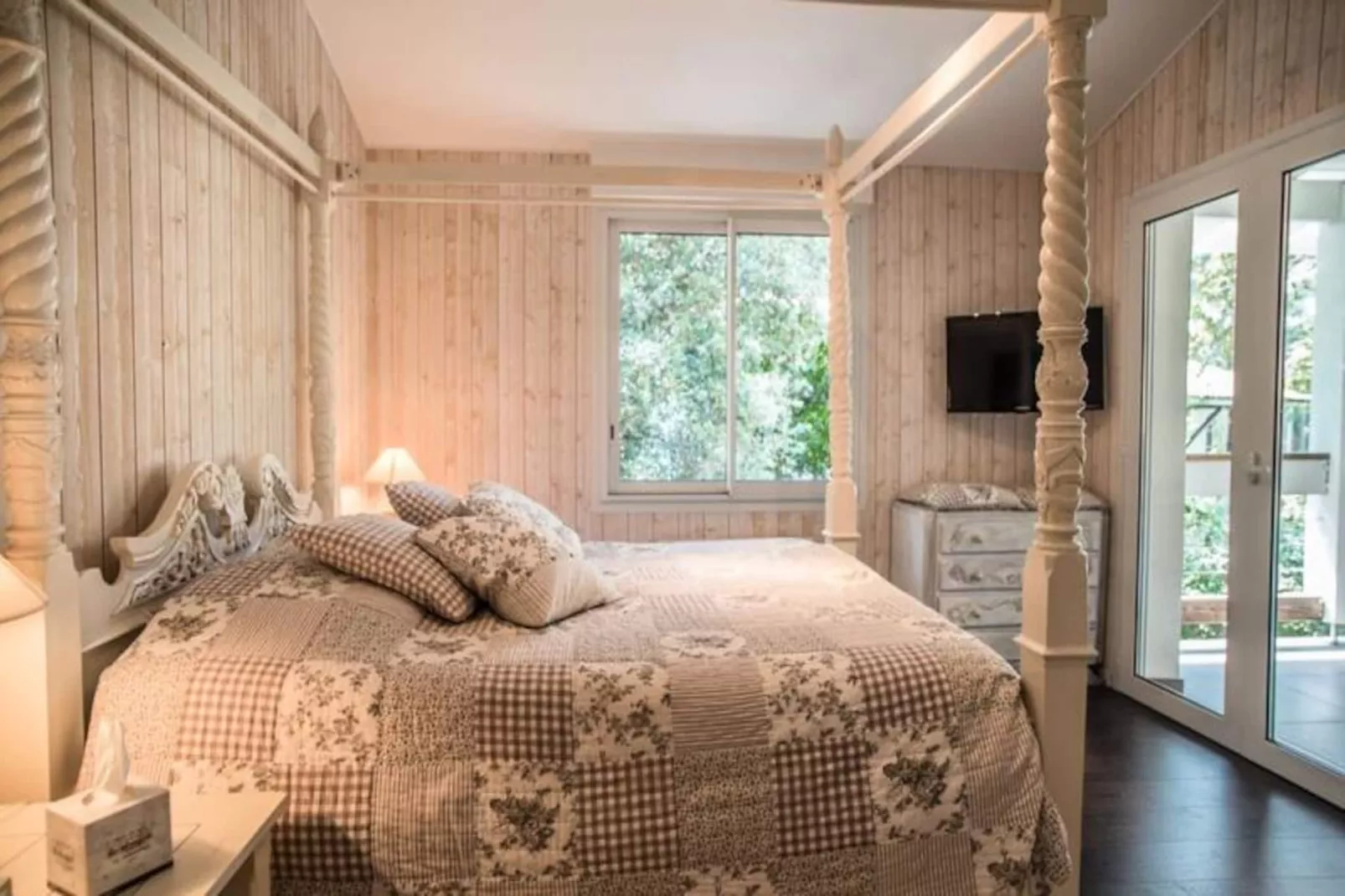 Magnifique Villa Climatis&eacute;e -10 Personnes Avec Piscine Et P&eacute;tanque - Pyla-Image-tags.