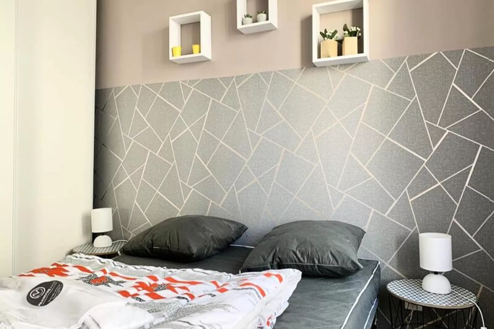 | Hello Sunshine ☀️| T3 6 Couchages| Caserne De Bonne-Slaapkamer