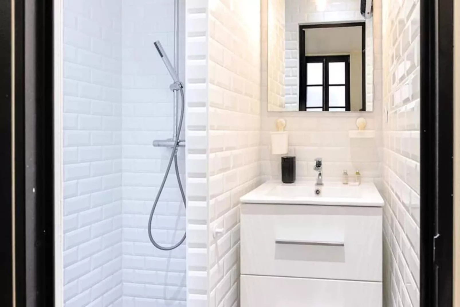 Superbe Maison Au Coeur De La Ville &agrave; Deux Pas De La C&ocirc;te Des Basques-Badkamer