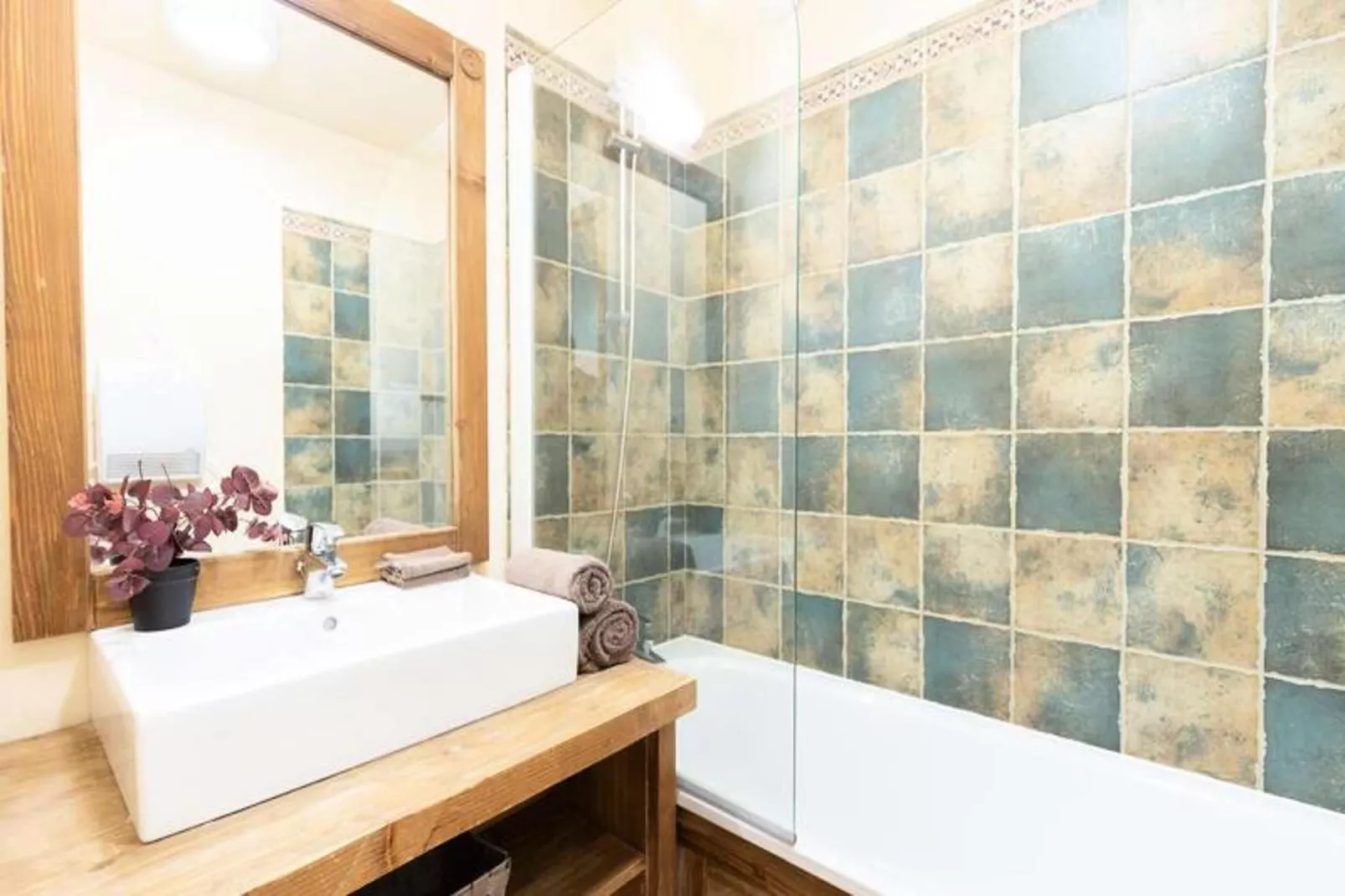 Résidence Cami Real-Badkamer