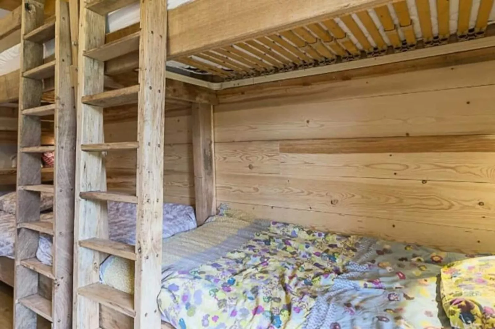 Chalet Cozy Au C&oelig;ur De La F&eacute;claz : S&eacute;jour Authentique Et Proche Des Pistes-Image-tags.