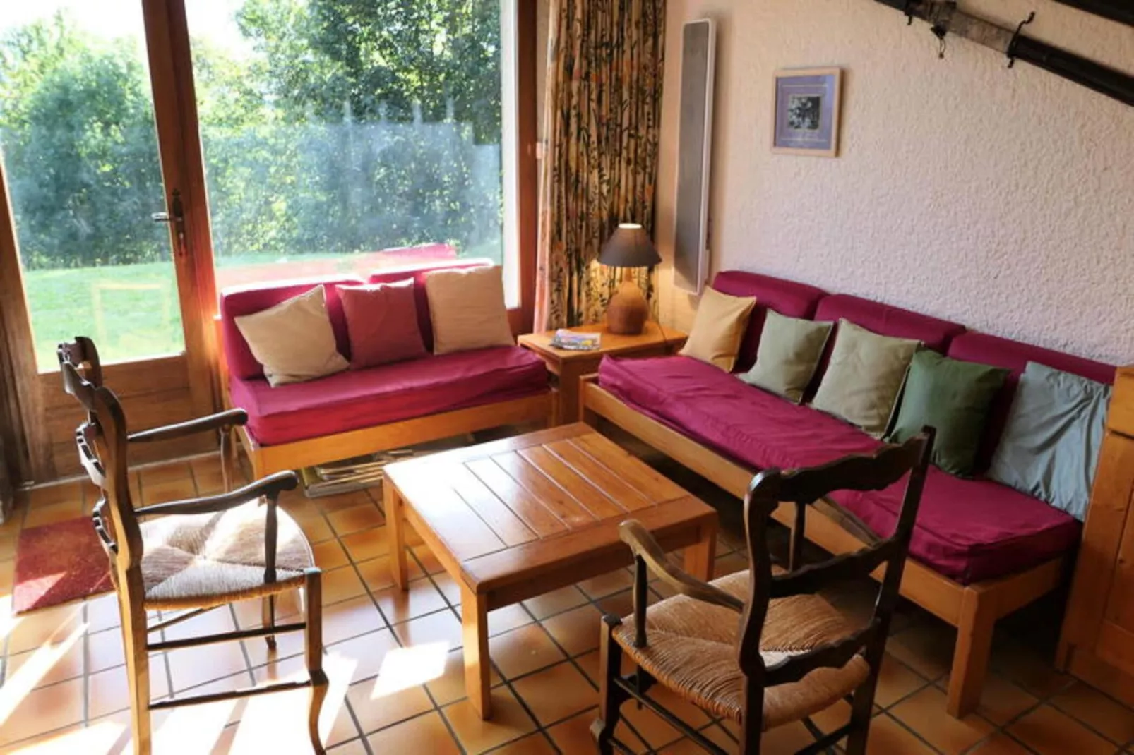 Résidence Les Planes-Buitenkant zomer