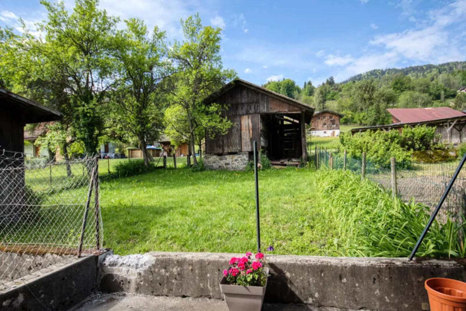 Chalet Alpagiste-Buitenkant zomer