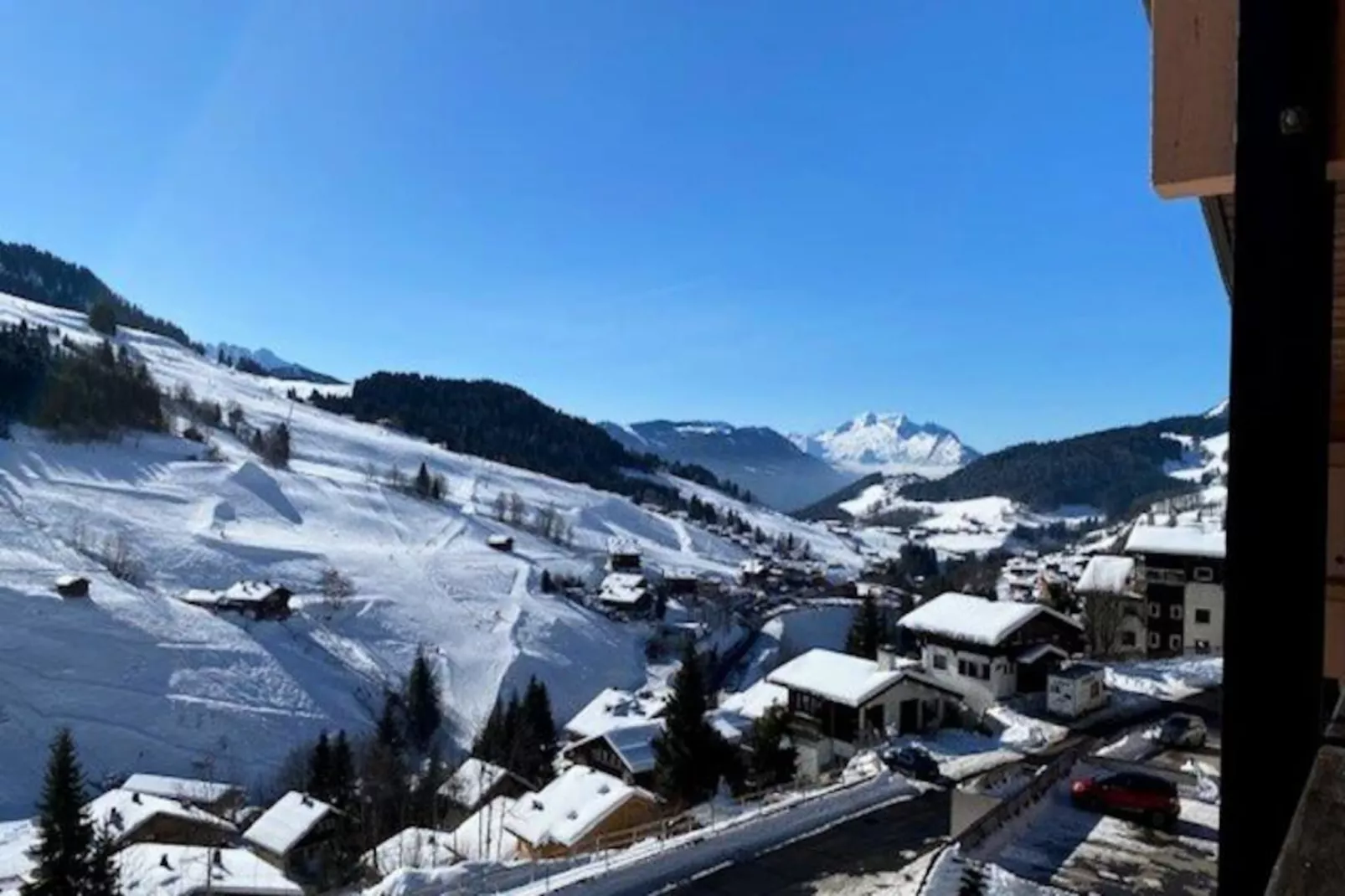 Chalet De Lessy C-Image-tags.