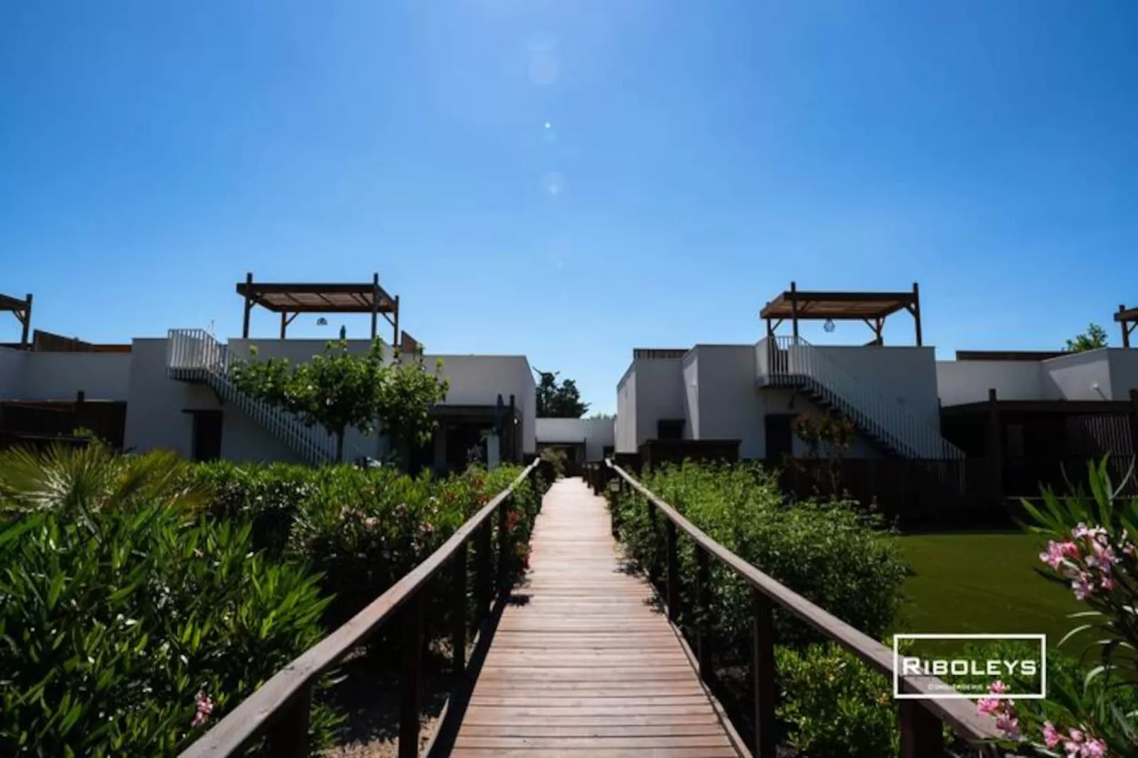 Superbe T3 Climatis&eacute; Avec Wifi &agrave; 400m De La Plage-Image-tags.