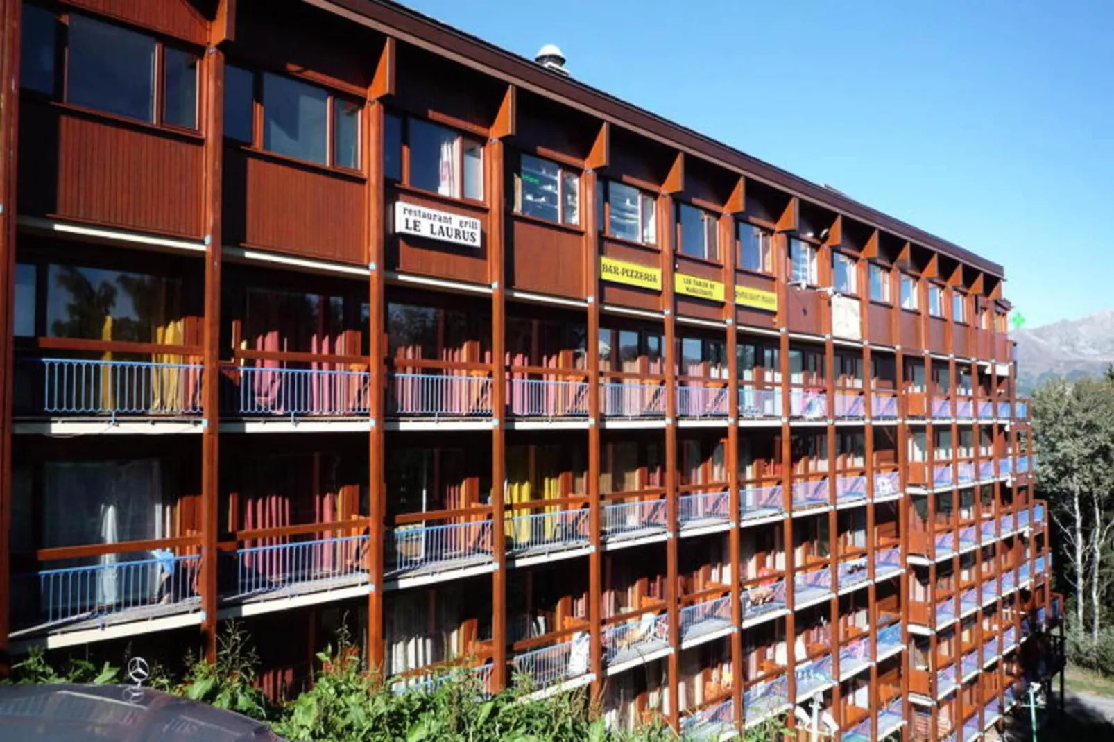 Résidence Villa La Ferme-Buitenkant zomer