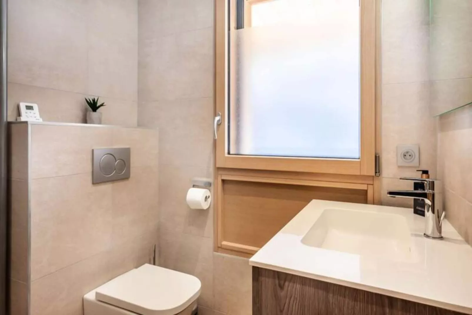 Résidence Les Portes Du Pleney-Badkamer