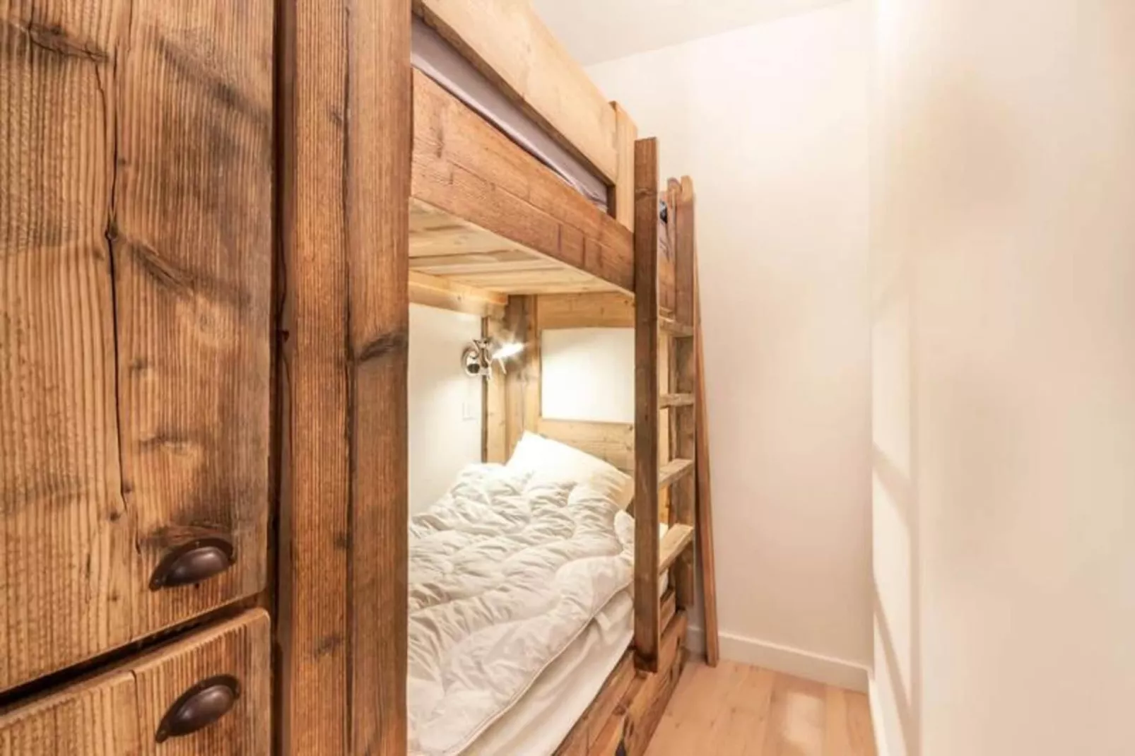 Résidence Le Lapia-Buitenkant zomer