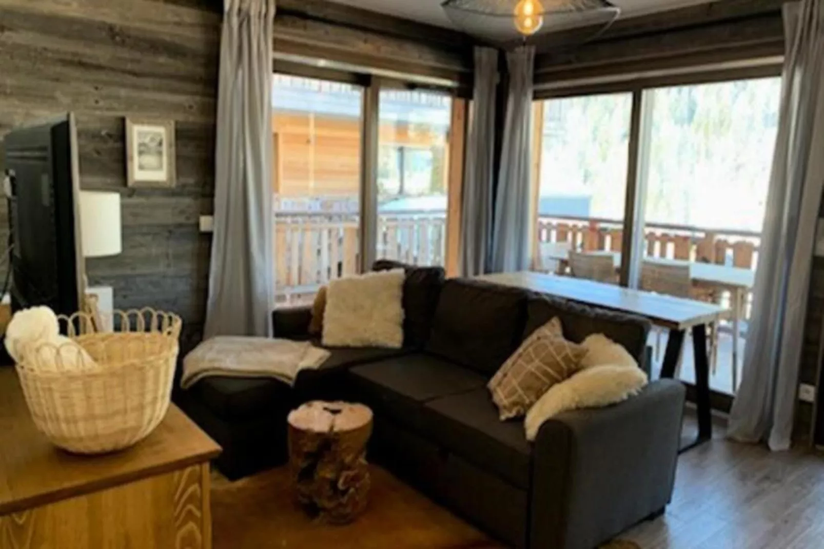 Chalet Des Freinets-Buitenkant zomer