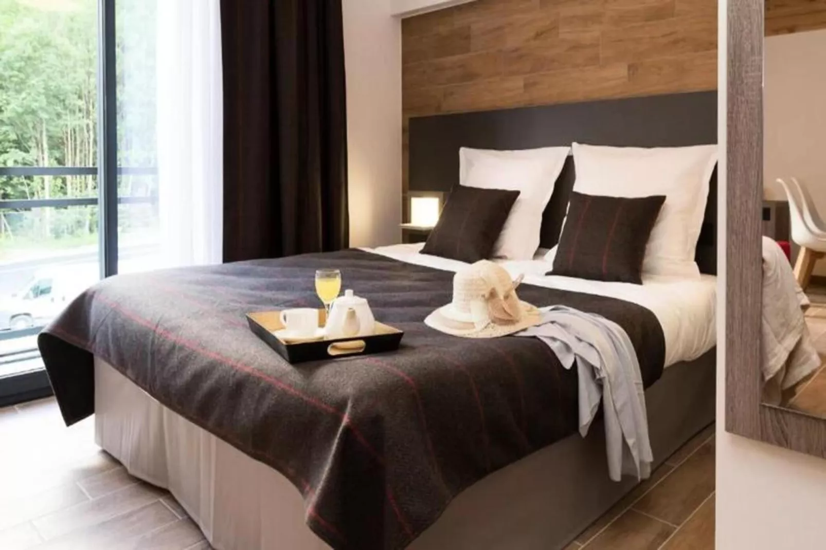 Résidence Prestige Odalys Isatis****-Buitenkant zomer