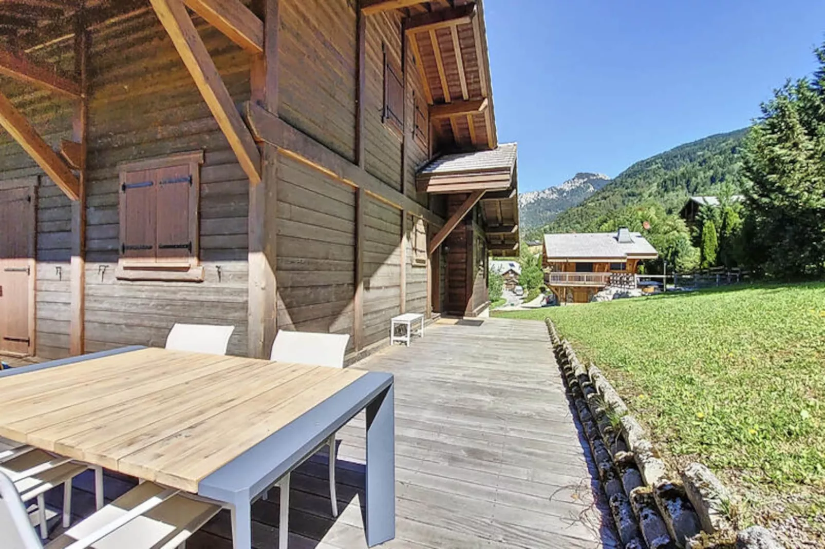 Chalets à Le Biot-Image-tags.