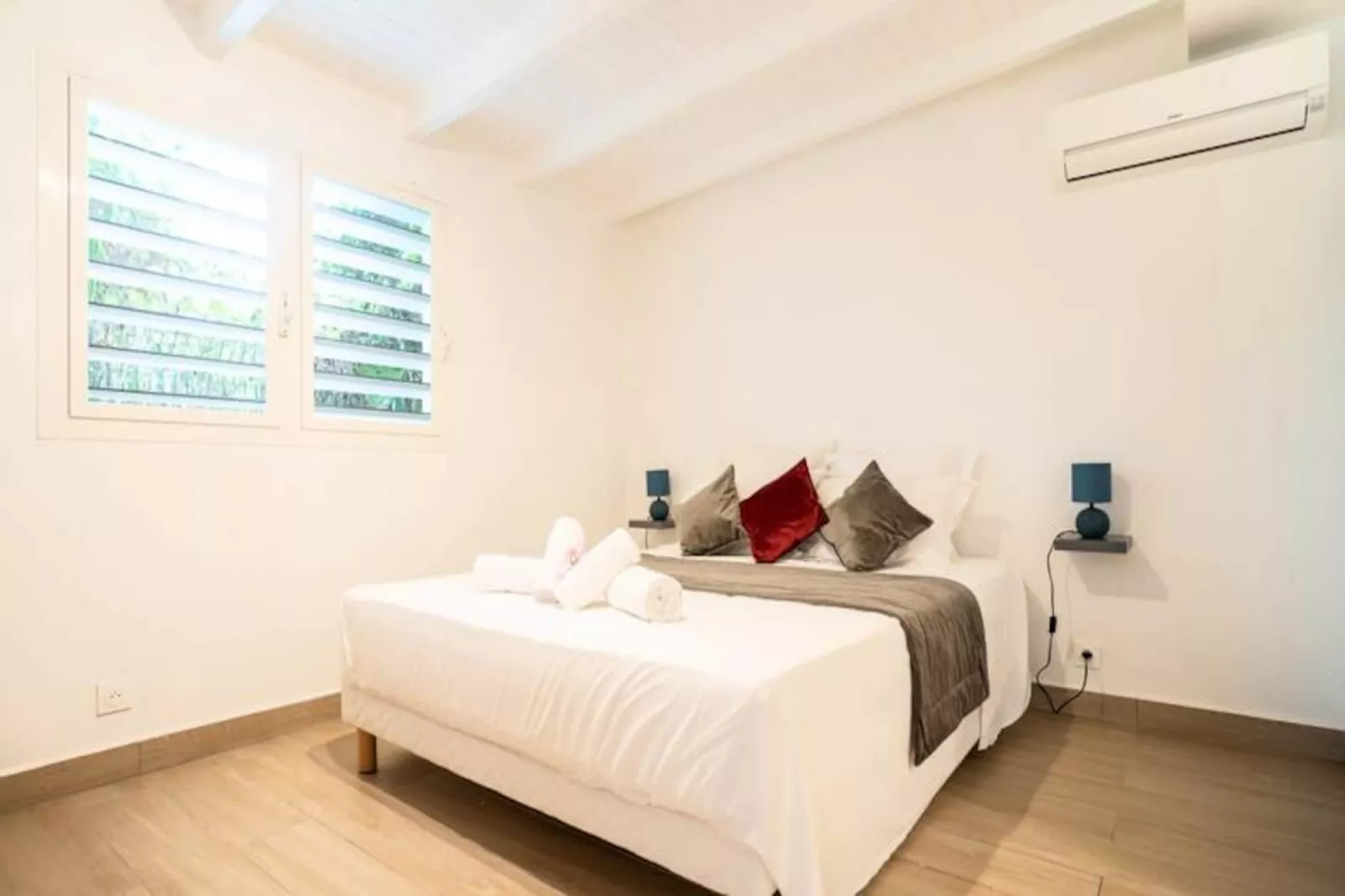 Villa Passion-Image-tags.