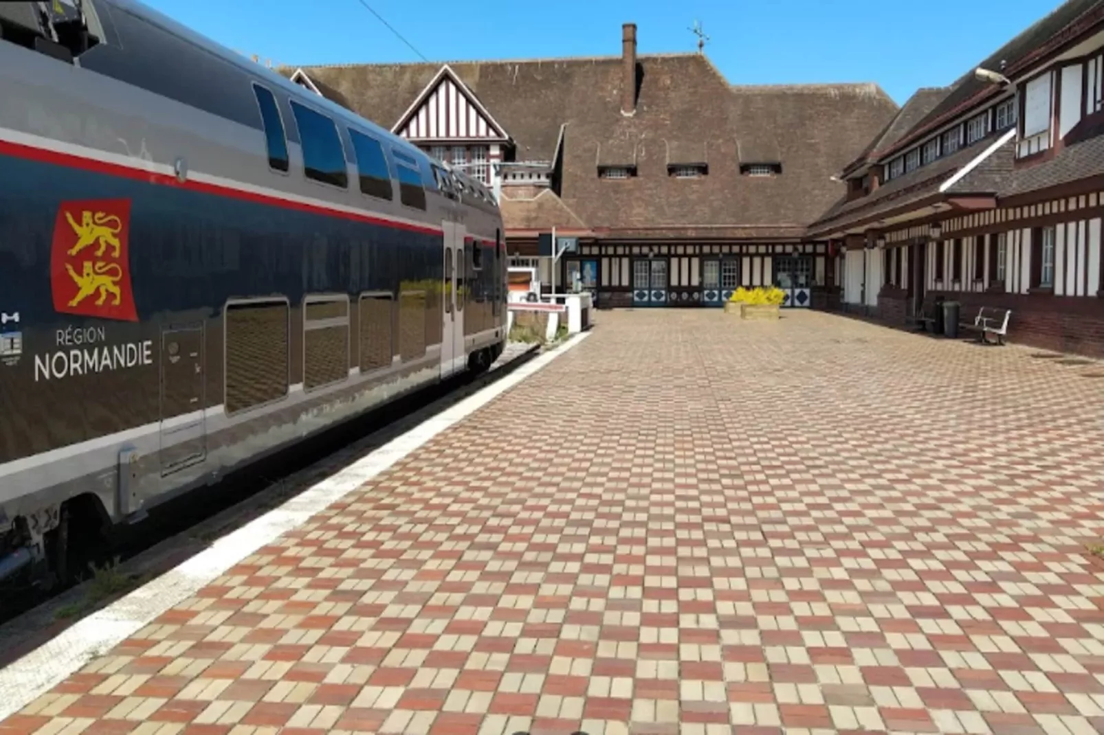 Résidence Presqu'Ile de la Touques-Gebieden zomer 1km