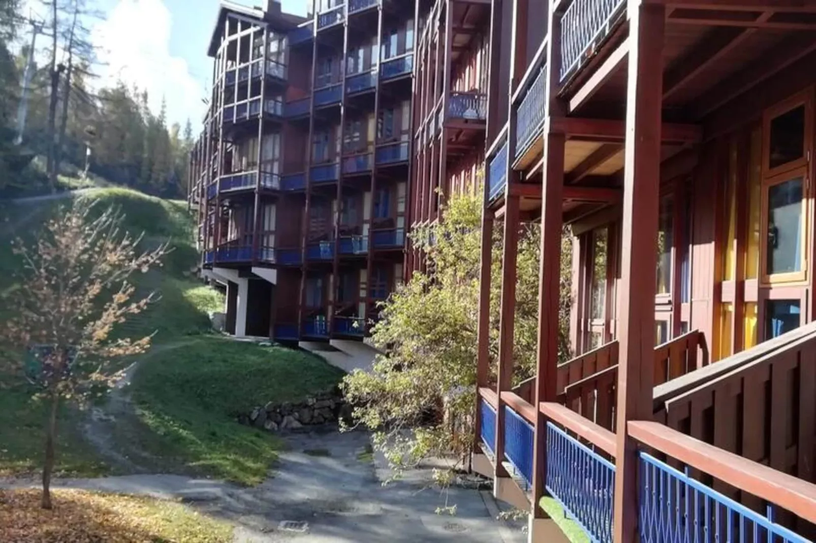 Résidence Aiguille Grive Bat Ii - Buitenkant zomer