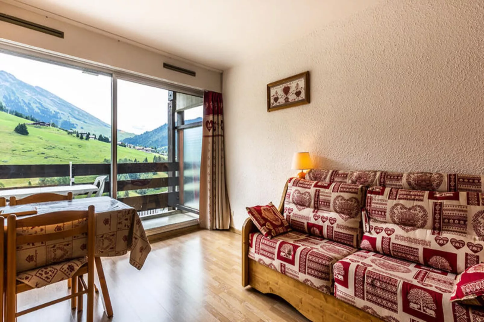 Résidence Aiguille Verte-Buitenkant zomer