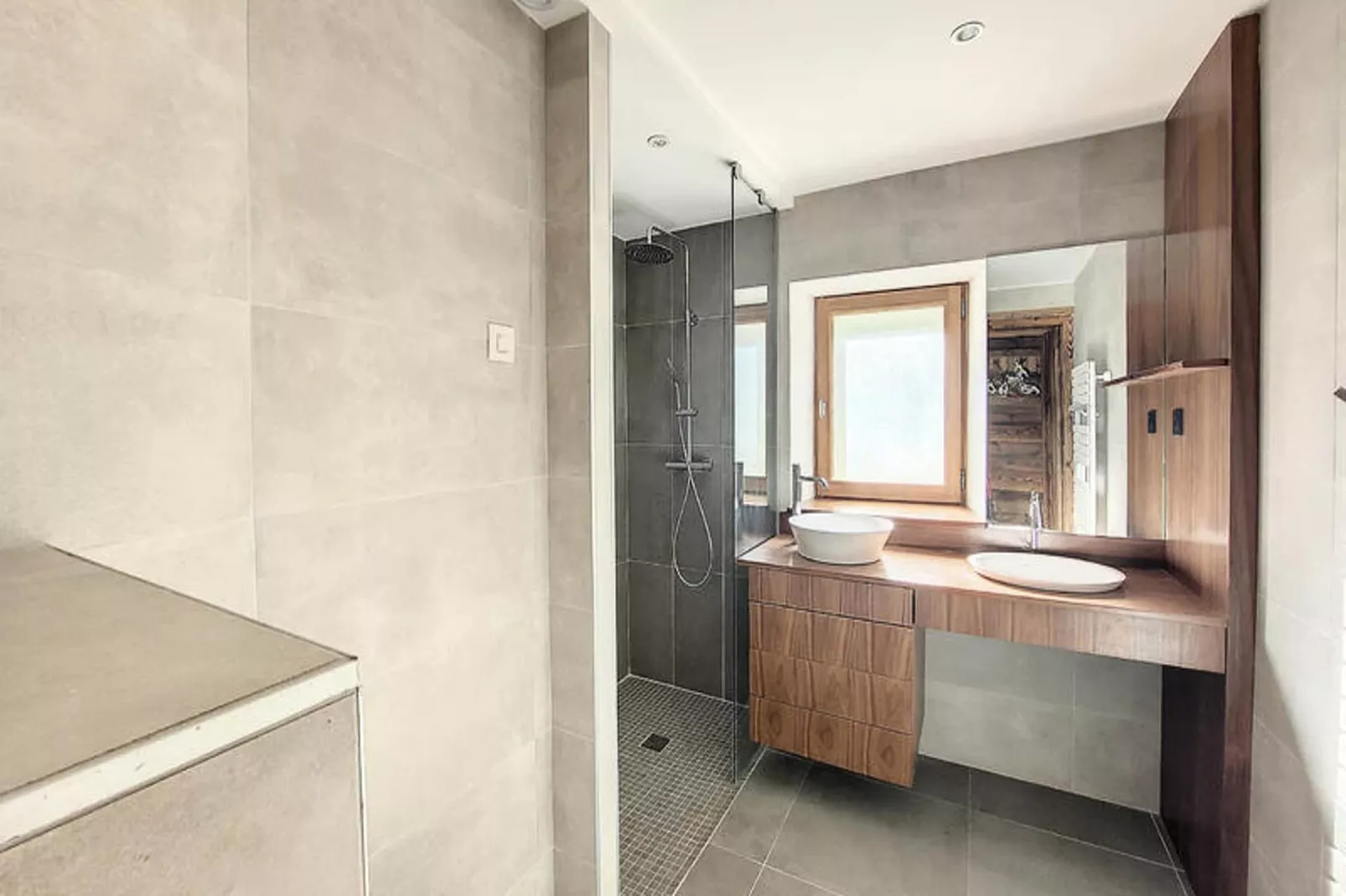 Appartements à Saint Jean d'Aulps-Badkamer