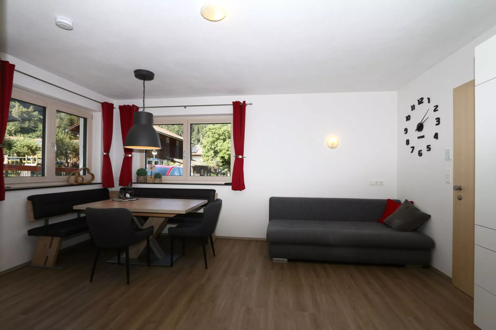 Ferienwohnung Pair-Woonkamer