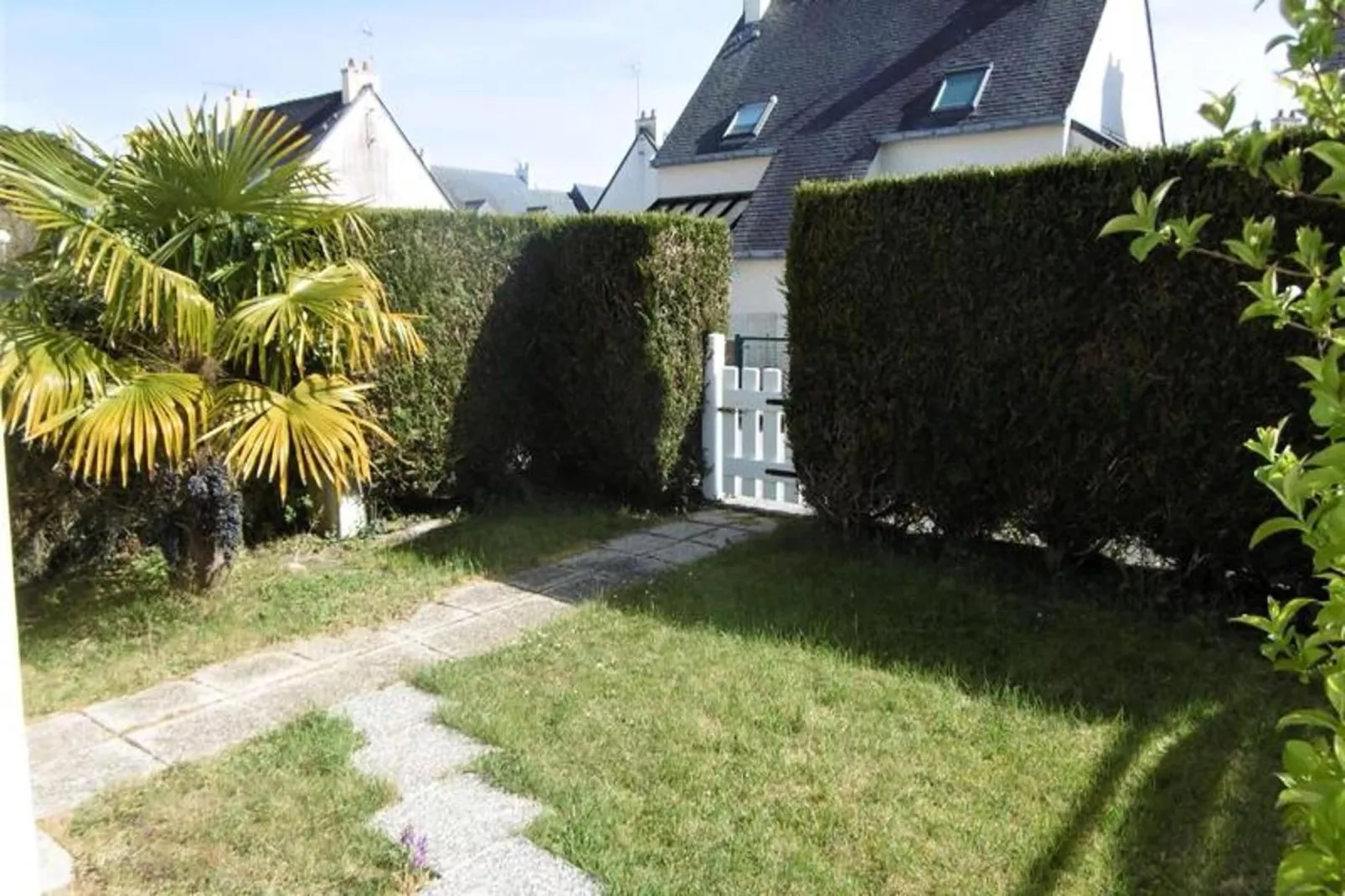 Résidence Les Korrigans-Tuinen zomer