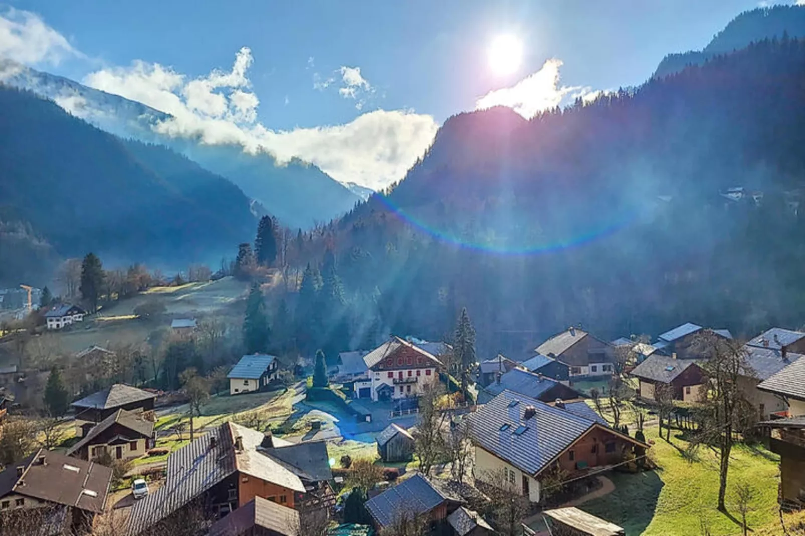Appartements à Saint Jean d'Aulps-Uitzicht zomer