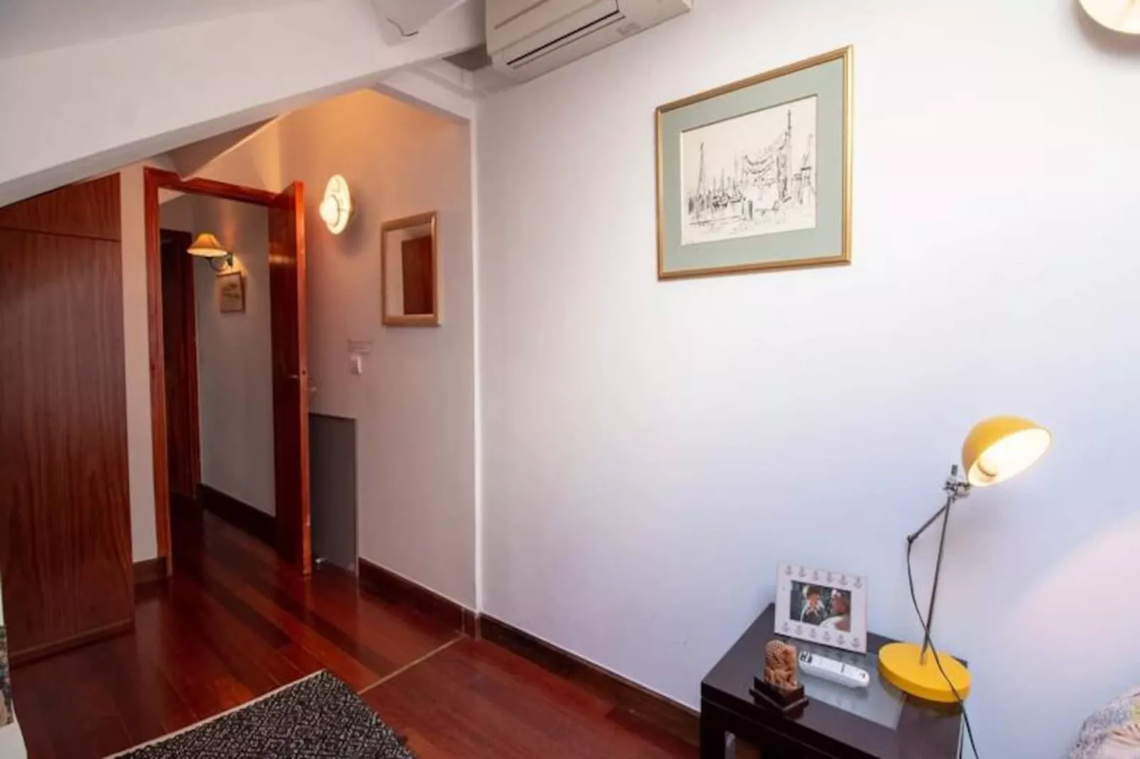 Maison Et Jardin &agrave; Paris-Image-tags.