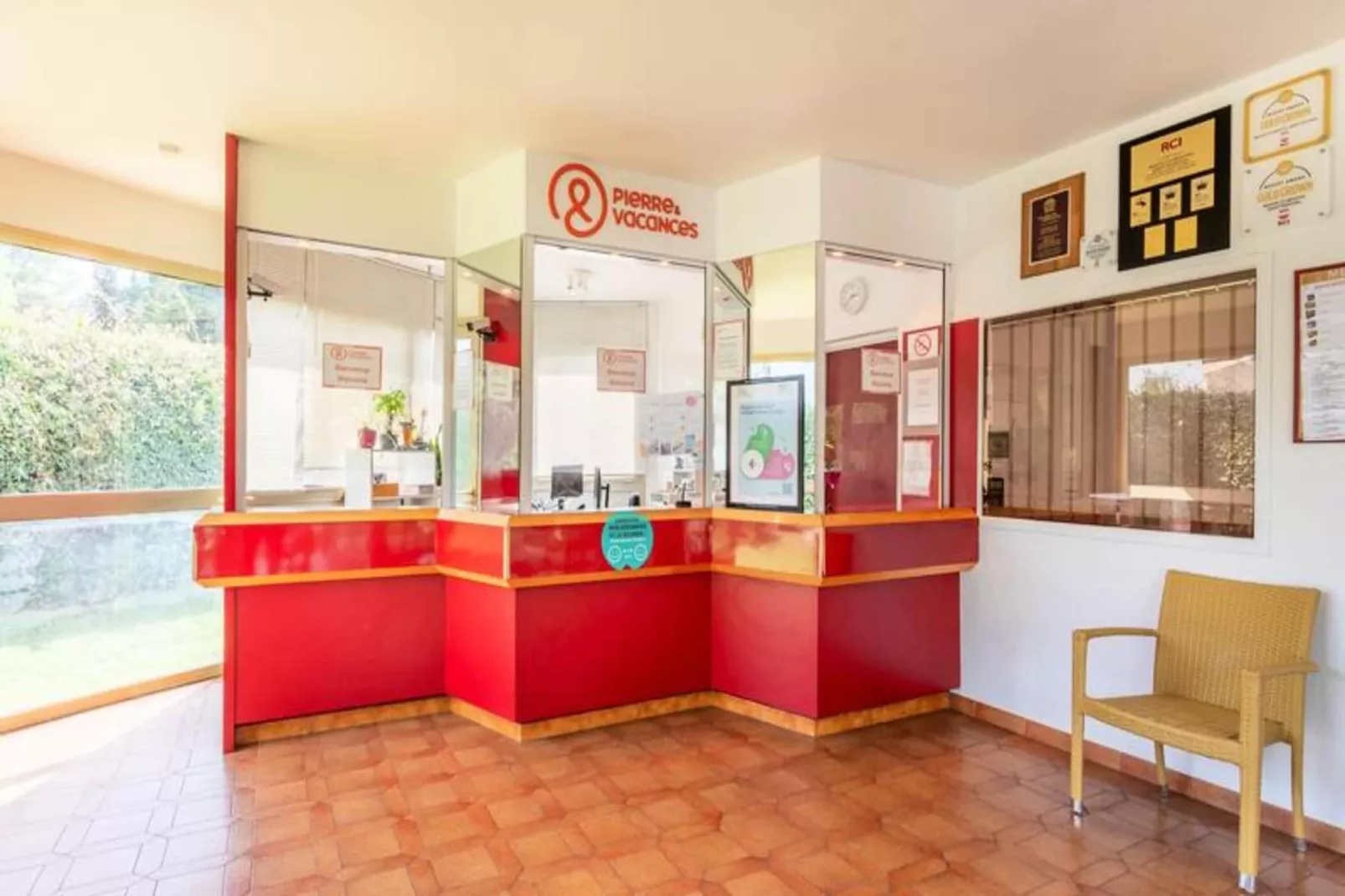 Résidence Pierre & Vacances La Corniche d'Or-Overloop