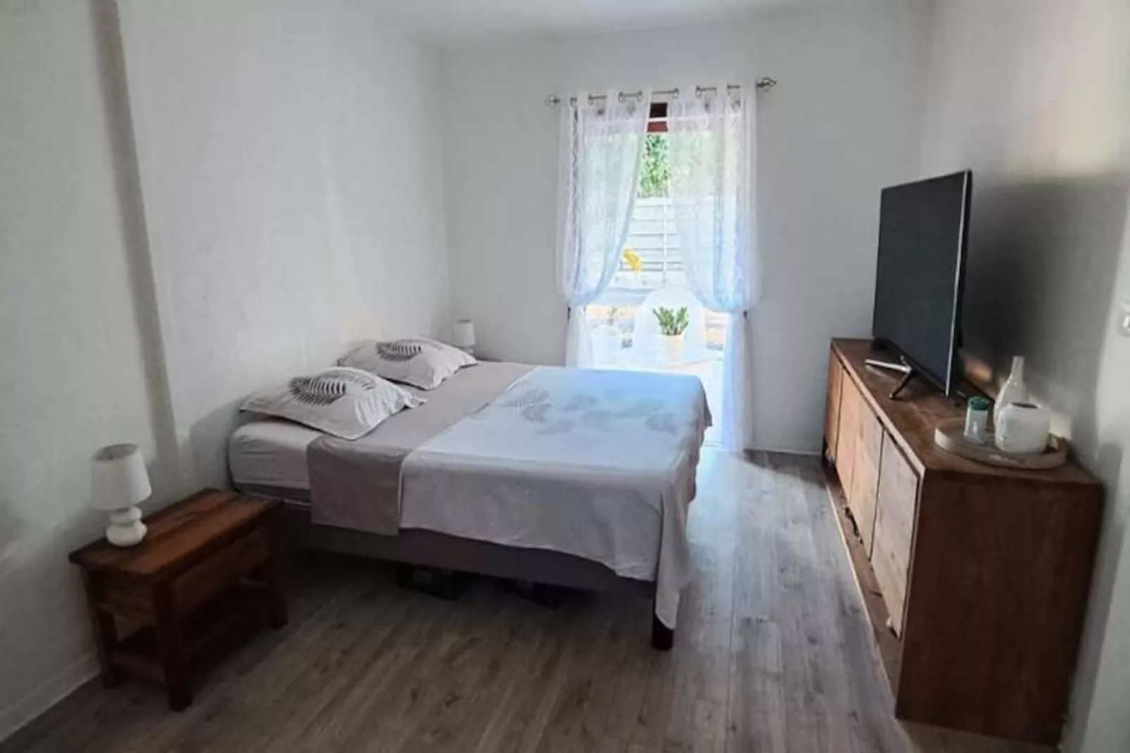 Villa Tyno-Image-tags.