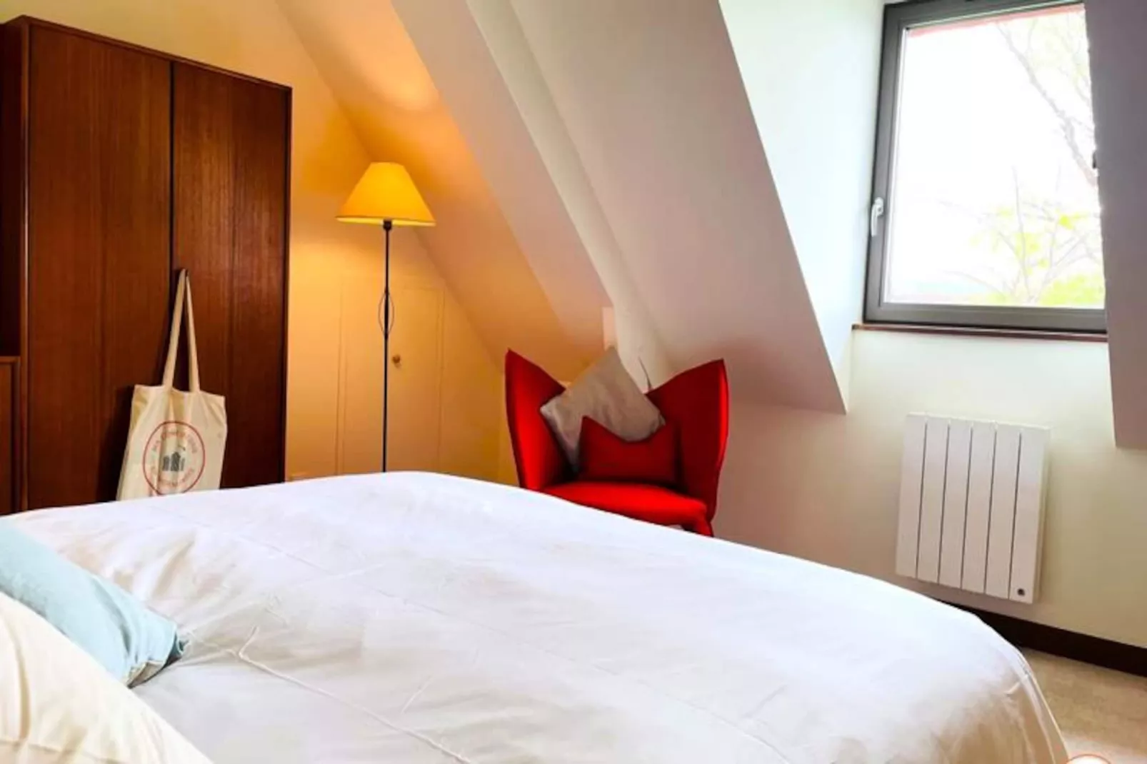 🐦 La Hulotte - Domaine D'apreval - Campagne-Image-tags.