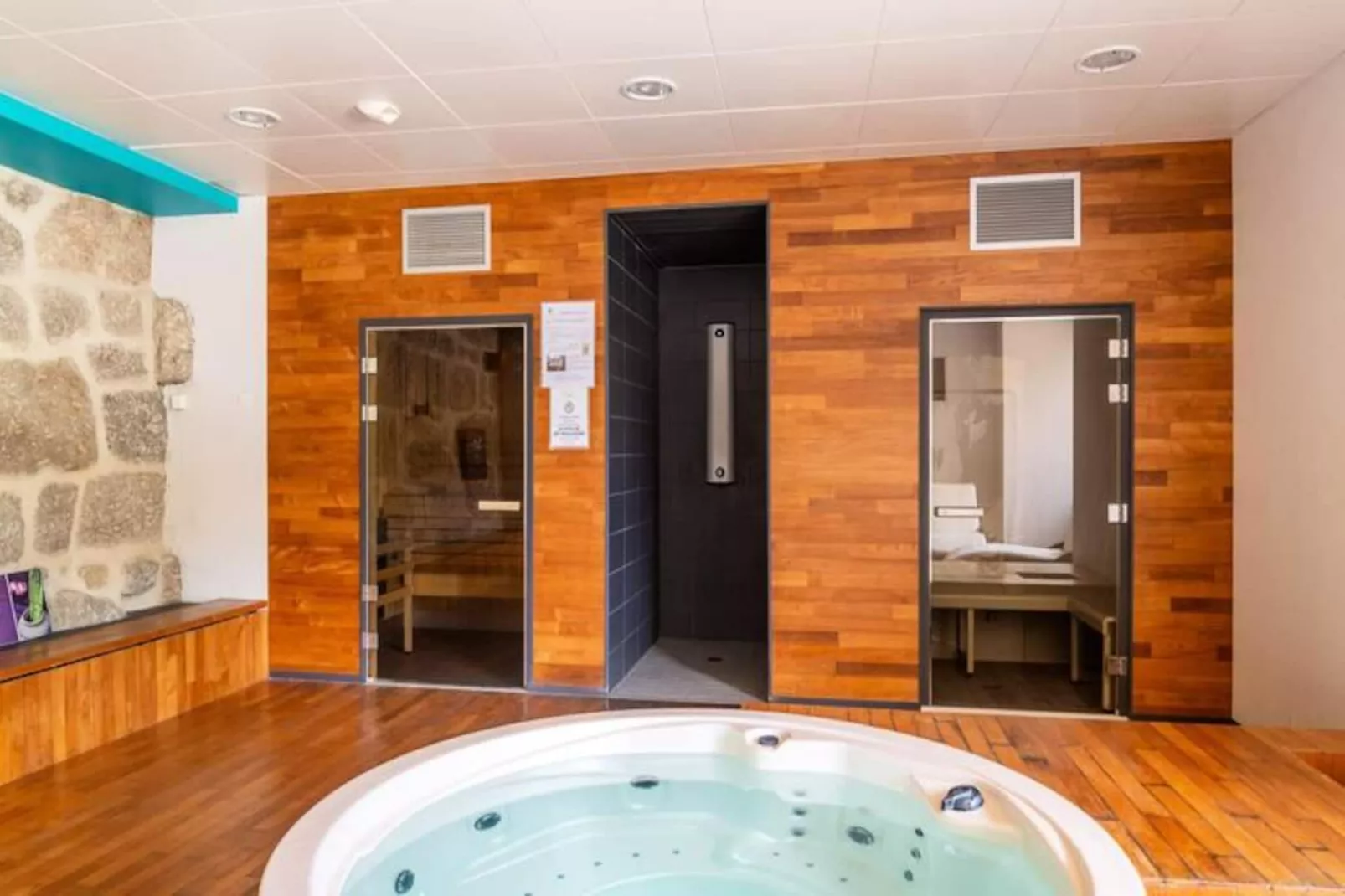 Gîte de France La maison de maître - domaine de coulagnettes 3 épis-Image-tags.