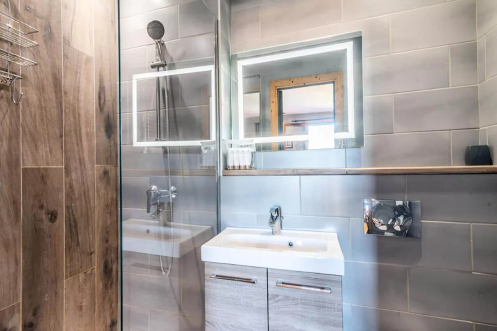 Résidence Les Cordettes-Buitenkant zomer