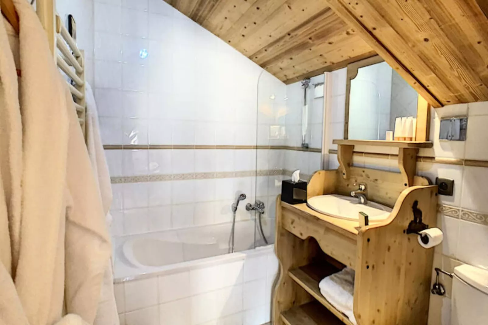 Appartements à Les Gets-Image-tags.