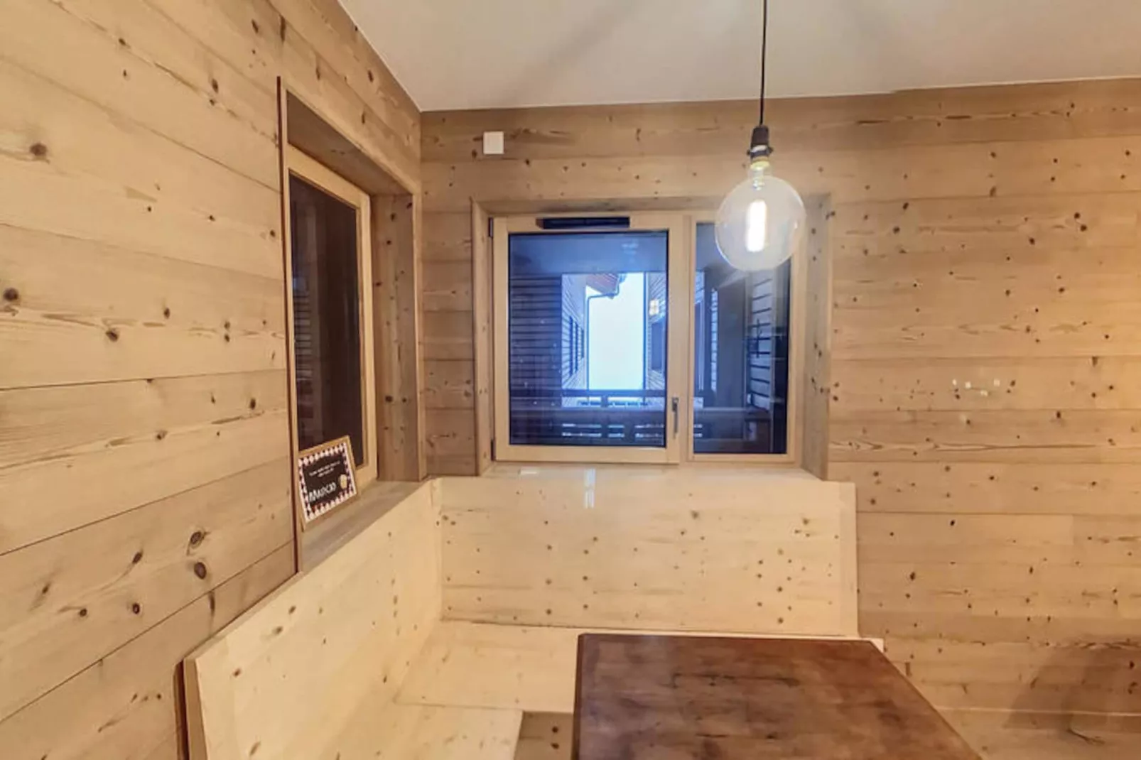 Appartements à Les Carroz-d'Arâches-Image-tags.