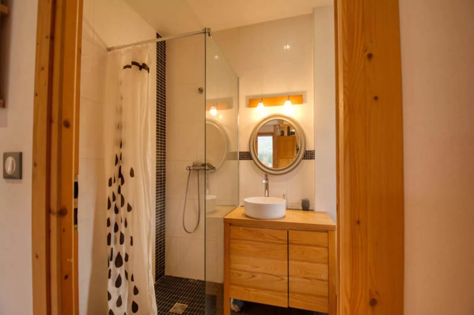 Chalet Le Gaillu - Badkamer
