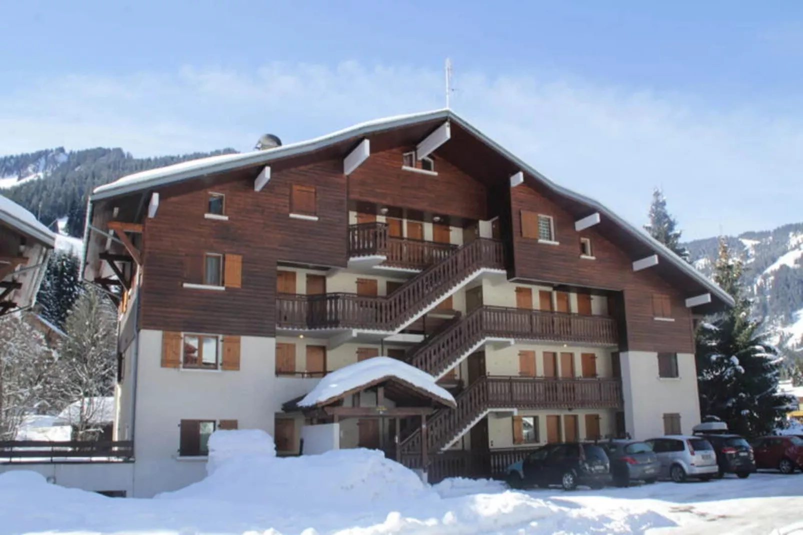 Résidence Le Mermy-Buitenkant zomer