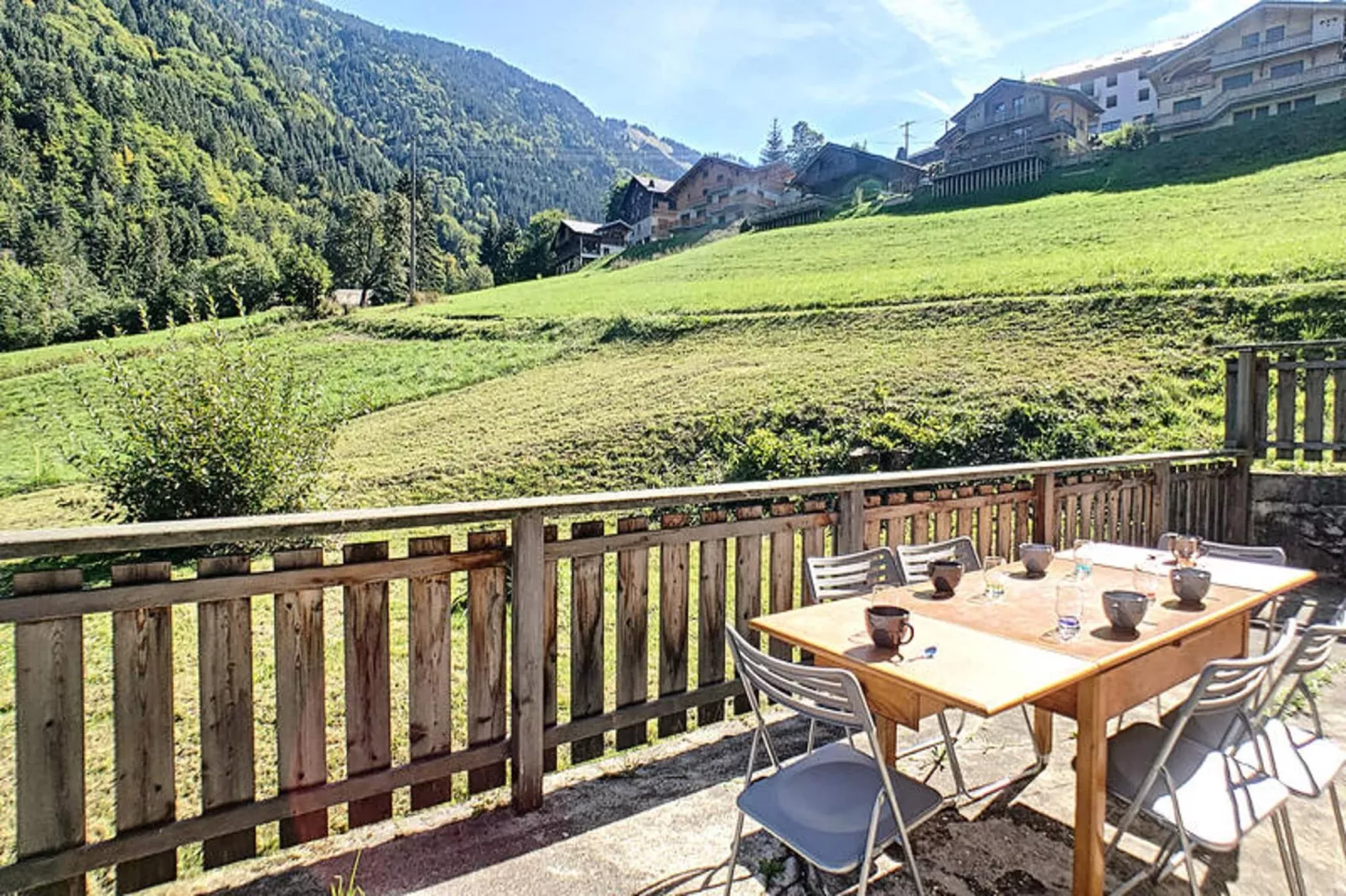 Appartements à Saint Jean d'Aulps-Terrasbalkon
