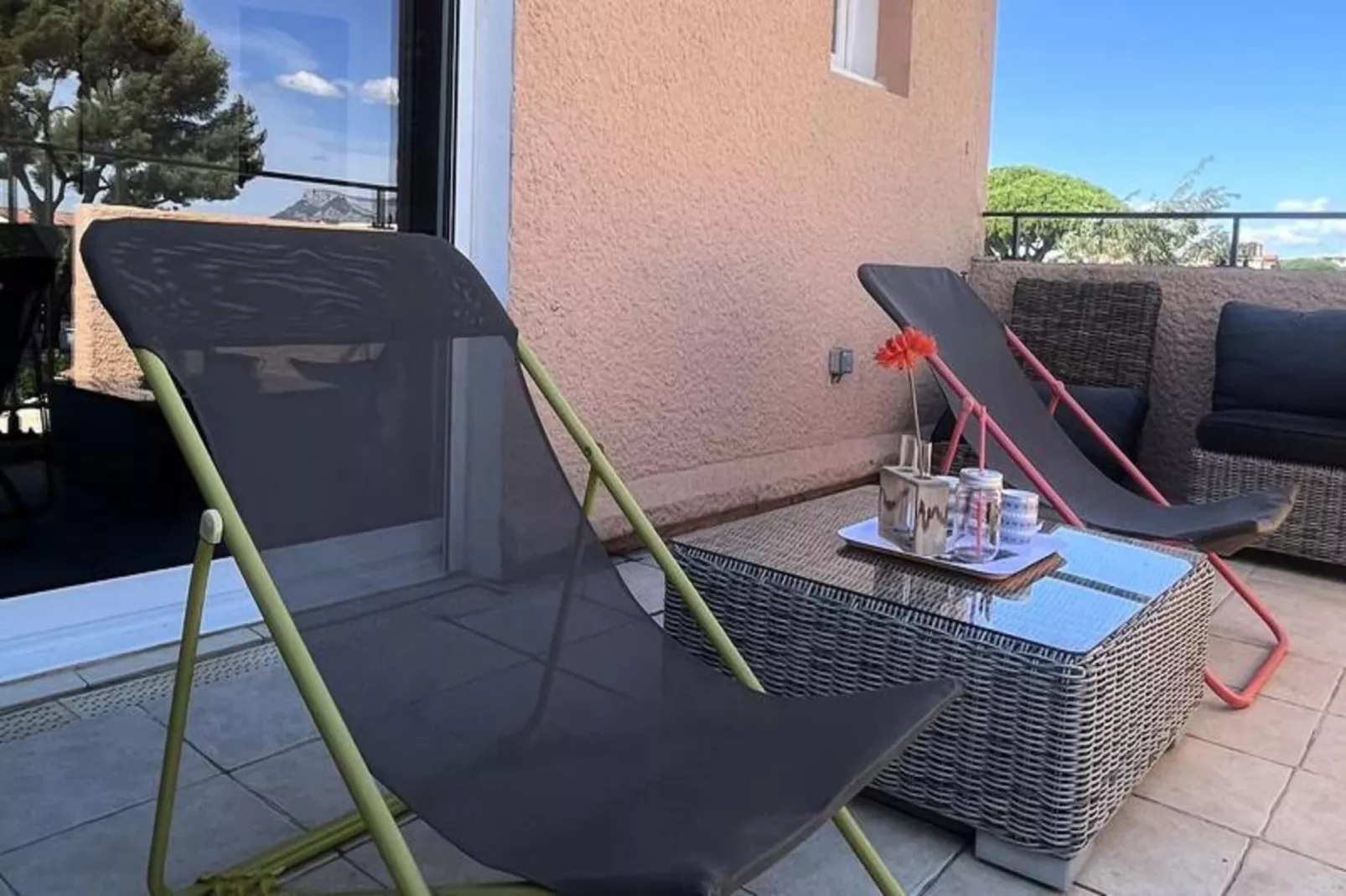 Résidence Les Bastides De La Mer-Buitenkant zomer