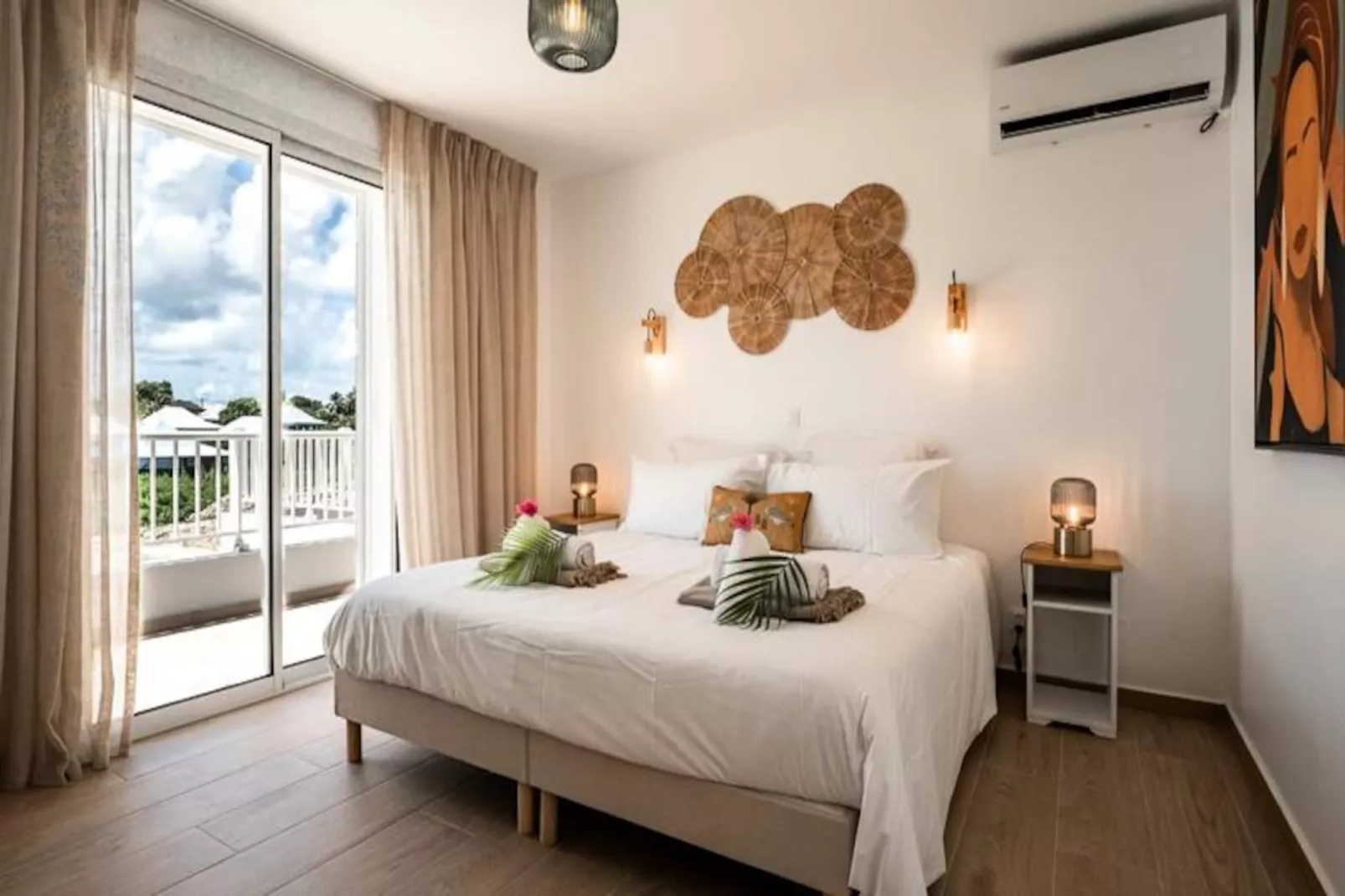 Villa Soleone-Image-tags.