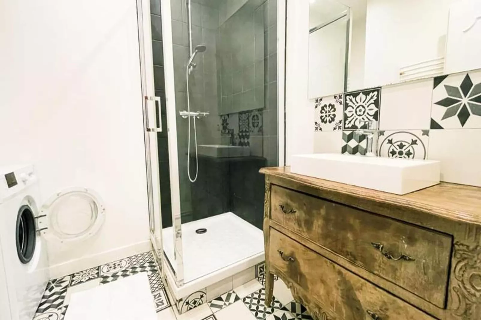 | Le Spacieux De La Gare ♟| Grand T4 Tout &eacute;quip&eacute; |gare De Grenoble-Badkamer