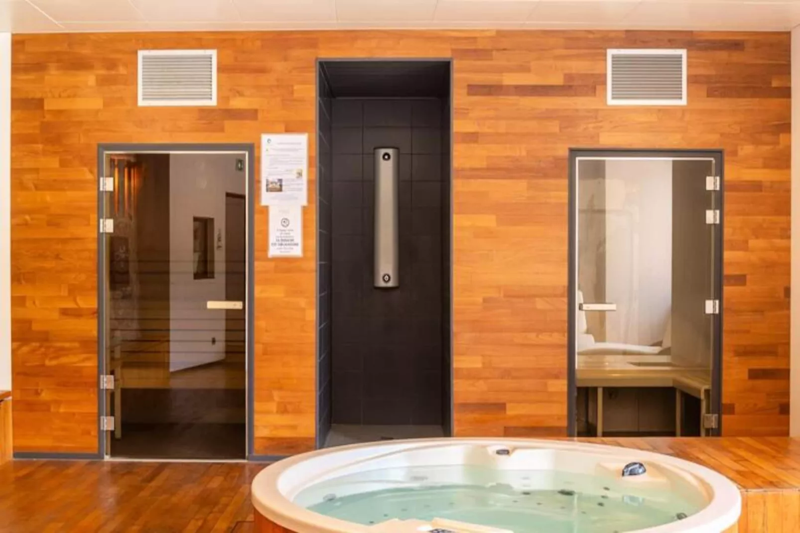 Gîte de France La maison de maître - domaine de coulagnettes 3 épis-Image-tags.