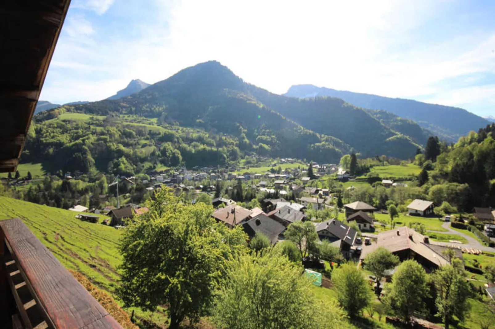 Appartements à Saint Jean d'Aulps-Uitzicht zomer