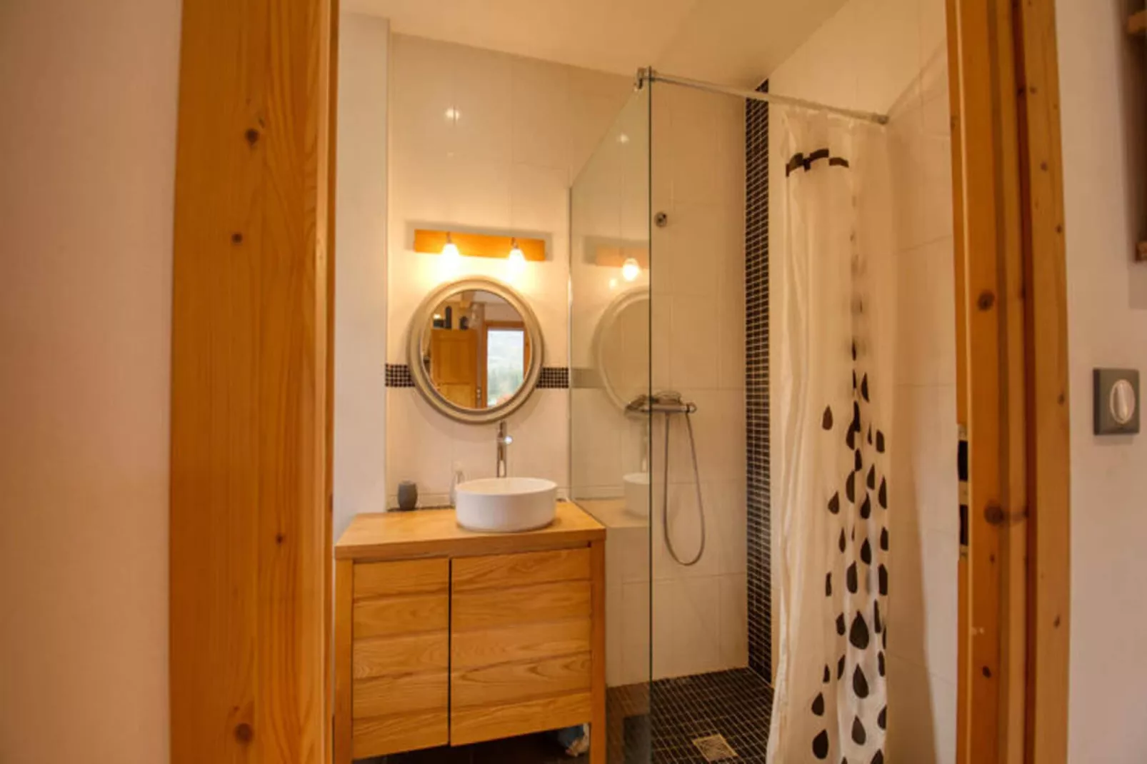 Chalet Le Gaillu - Badkamer