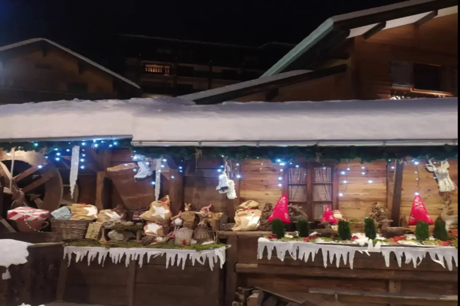 Chalet Des Freinets-Buitenkant zomer